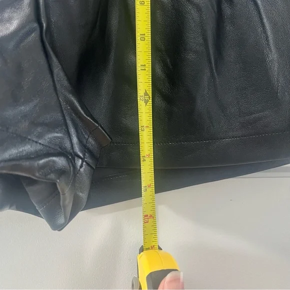 Miss Selfridge Black Faux Leather Women's Shorts - Picture 5 of 5